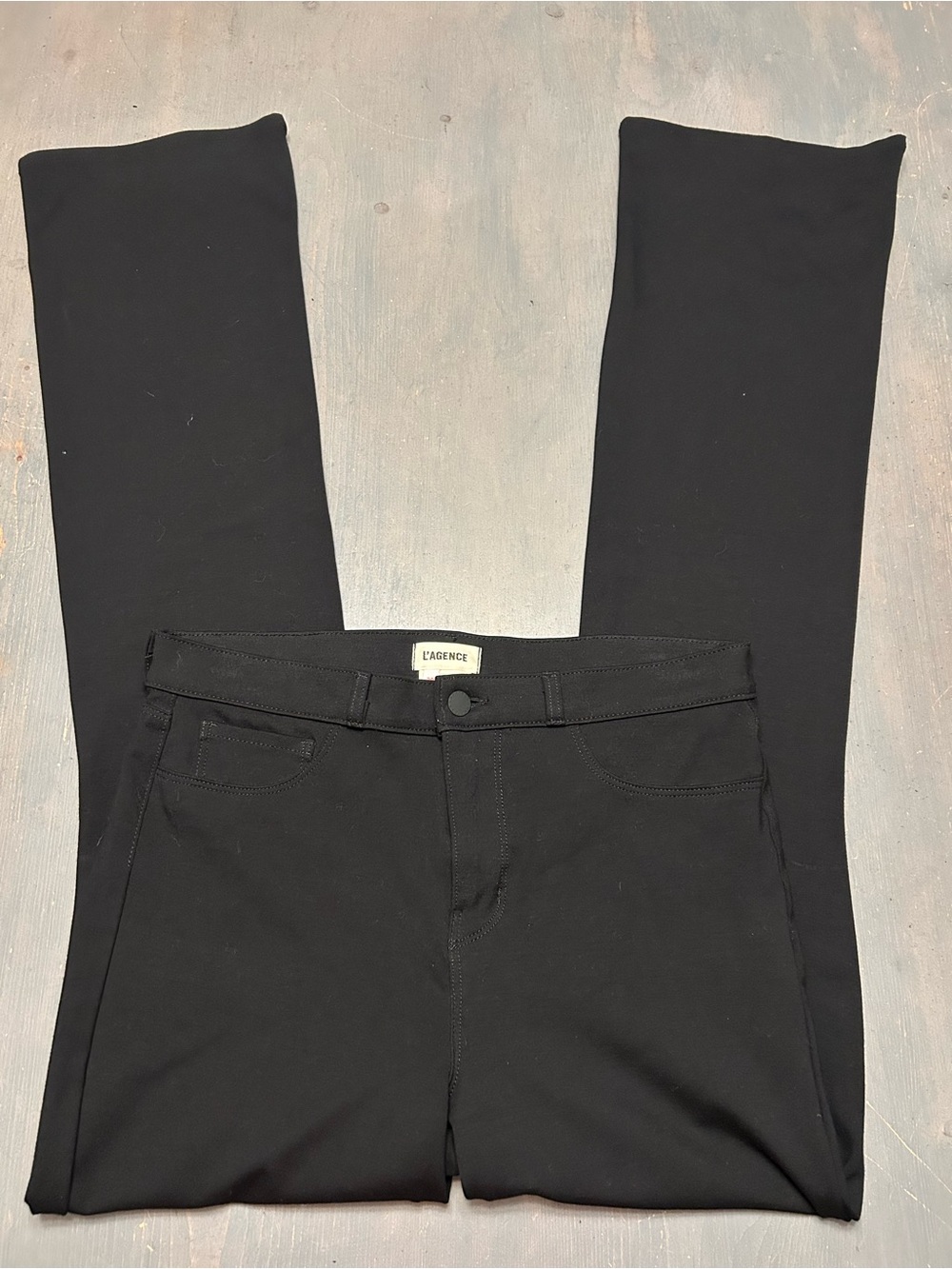 L’AGENCE black stretchy cozy dress pants
❤️